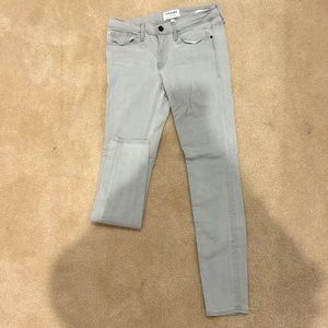 NEVER WORN Frame Skinny Jeans
